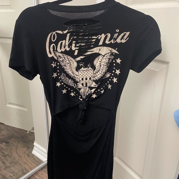 Fashionnova T-shirt dress - Picture 1 of 3